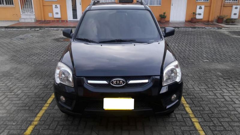 Kia Sportage • 2014 • 210,703 km 3