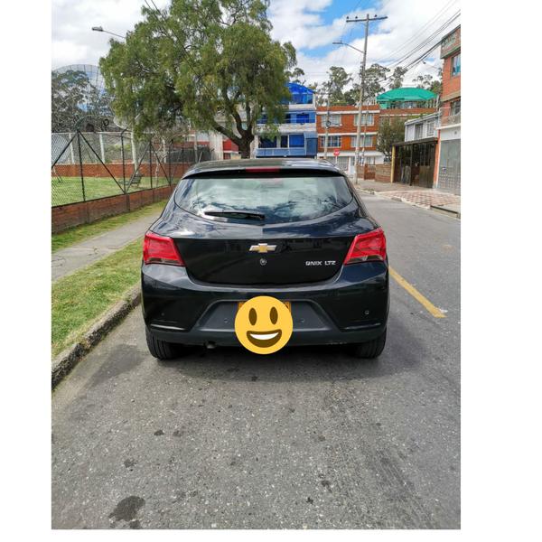 Chevrolet Onix • 2017 • 22,000 km 3