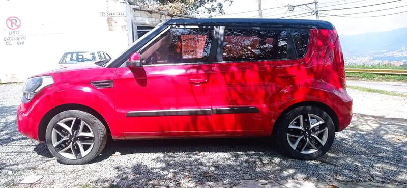 Kia Soul • 2013 • 140,000 km 6