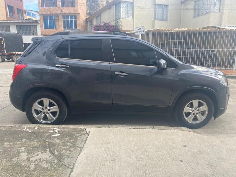 Chevrolet Tracker • 2016 • 80,000 km 18