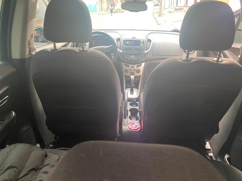 Chevrolet Tracker • 2016 • 80,000 km 6