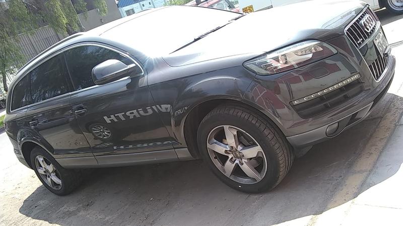 Audi Q7 • 2010 • 134,200 km 2