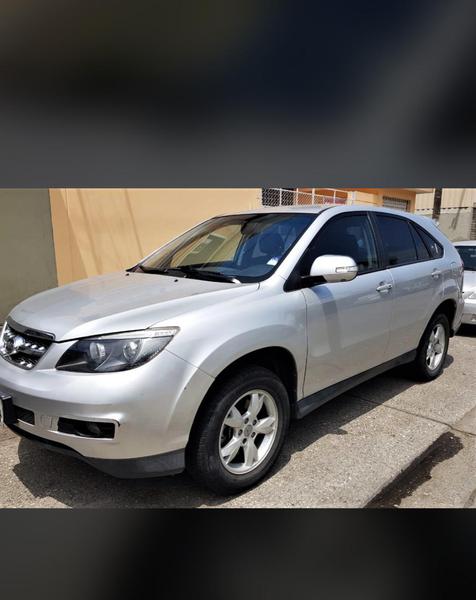BYD S6 • 2016 • 68,000 km 4