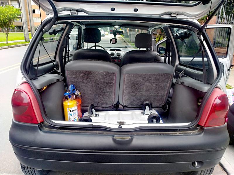 Renault Twingo • 2009 • 142,600 km 4