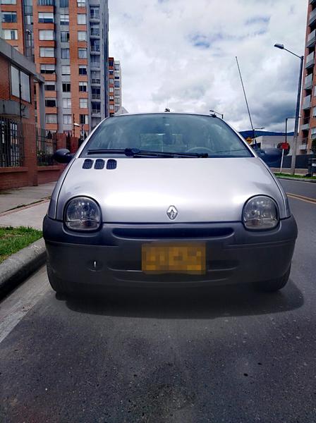 Renault Twingo • 2009 • 142,600 km 5