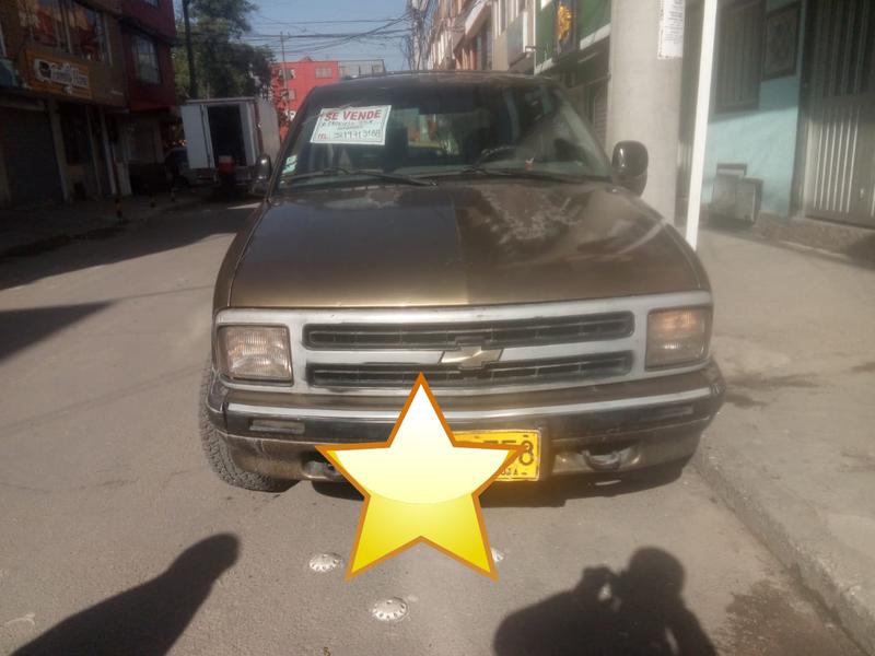Chevrolet Blazer • 1995 • 240,000 km 5
