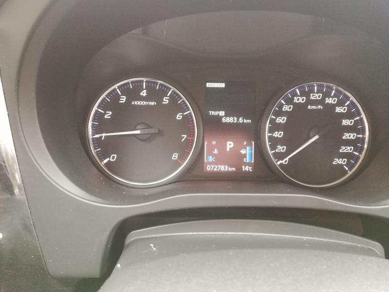 Mitsubishi Outlander • 2015 • 70,000 km 3