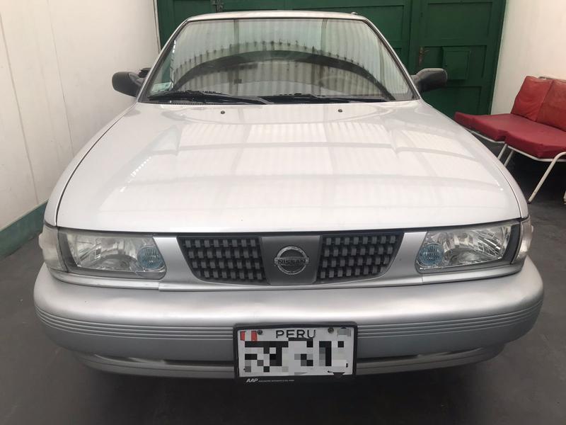 Nissan Sentra • 2009 • 65,000 km 1