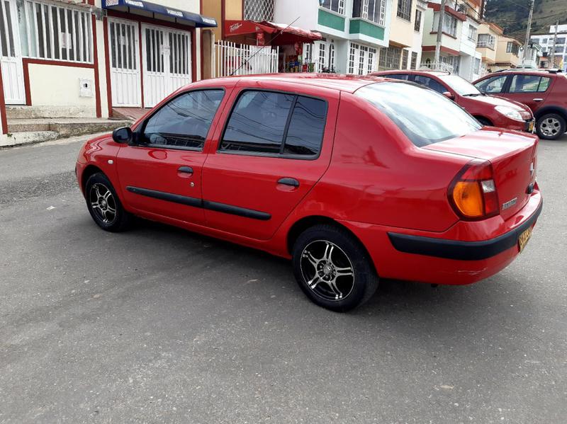Renault Symbol • 2005 • 170,000 km 5