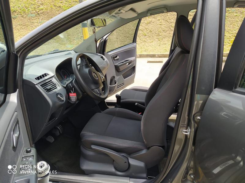 Volkswagen CrossFox • 2014 • 120,000 km 8