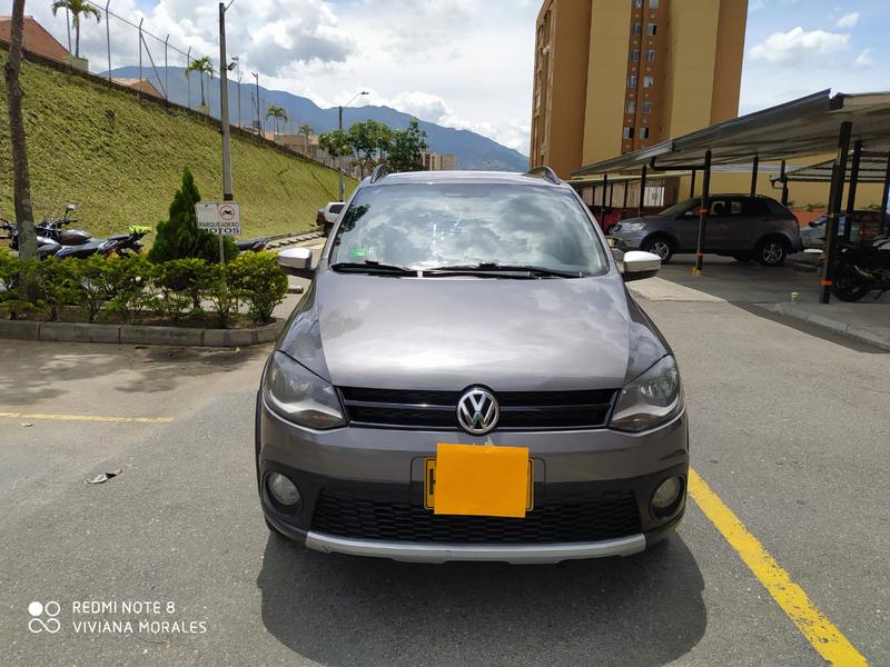 Volkswagen CrossFox • 2014 • 120,000 km 7