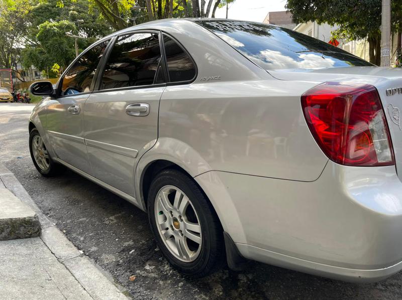 Chevrolet Optra • 2009 • 165,800 km 8