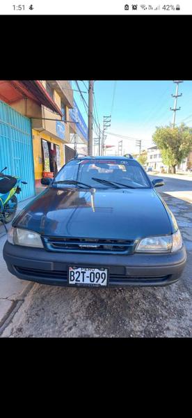 Toyota Caldina • 1995 • 135,000 km 1