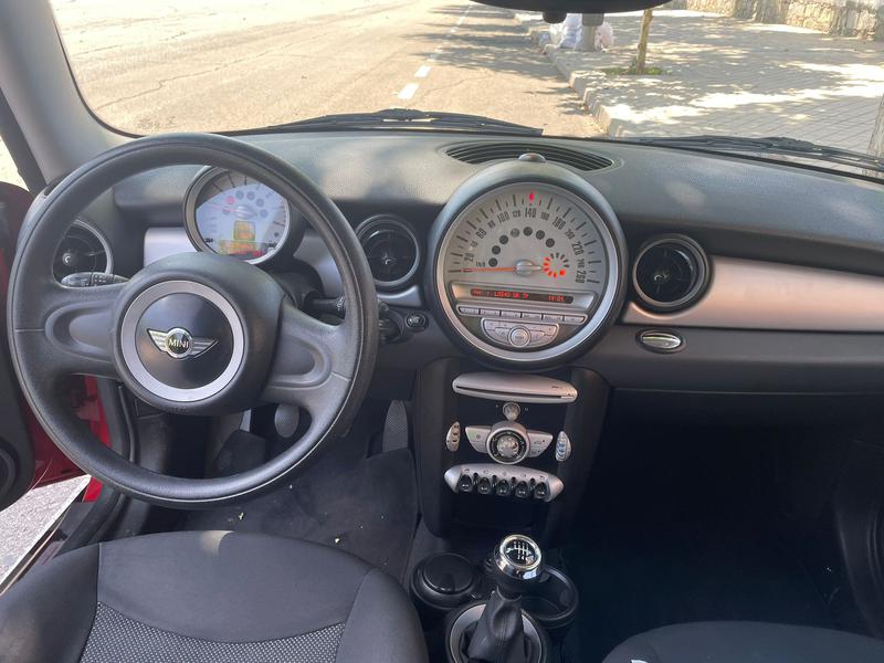 MINI Cooper • 2009 • 162,000 km 2