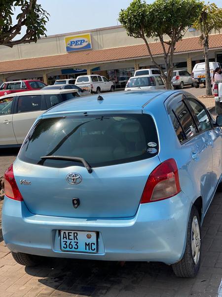 Toyota Vitz • 2003 • 95,000 km 1