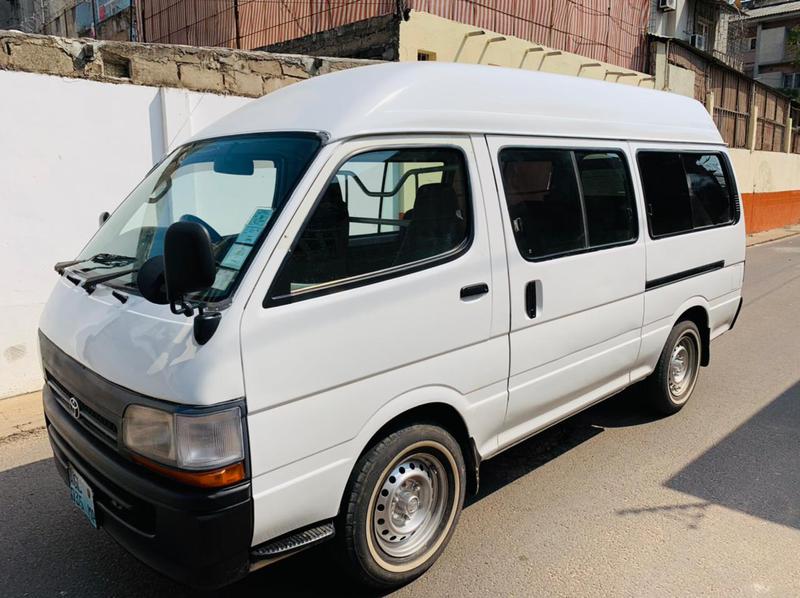 Toyota Hiace • 2008 • 98,000 km 4