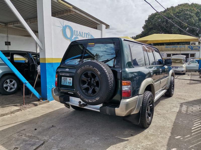 Nissan Patrol • 2013 • 99,000 km 2