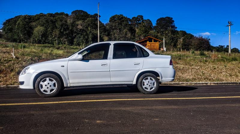 Chevrolet Classic • 2011 • 105,000 km 4