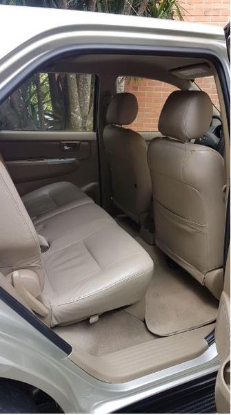 Toyota Fortuner • 2011 • 95,000 km 4