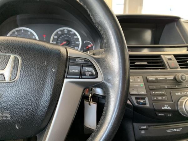 Honda Accord • 2008 • 299,247 km 21