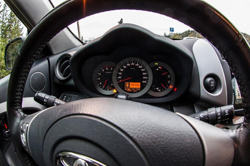 Toyota RAV4 • 2006 • 144,800 km 3