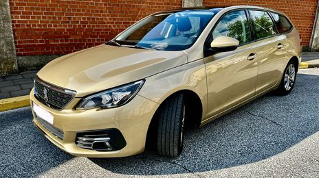 Peugeot 308 SW • 2017 • 105,000 km