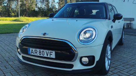 MINI Cooper D Clubman • 2016 • 135,000 km