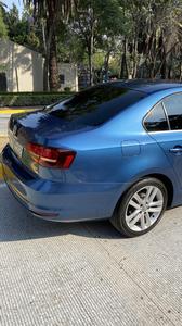 Volkswagen Jetta • 2017 • 53,000 km