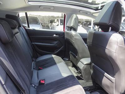 Peugeot 308 • 2017 • 39,824 km