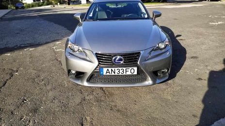Lexus IS • 2015 • 107,000 km