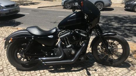 Harley Davidson xl883 • 2009 • 25,000 km