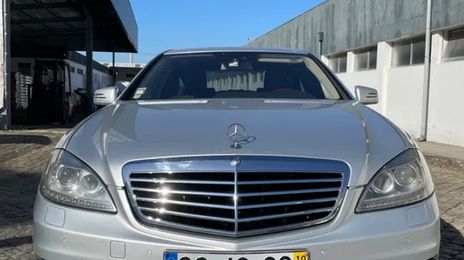 Mercedes-Benz S • 2010 • 202,000 km
