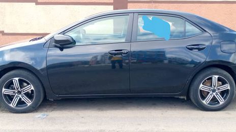 Toyota Corolla • 2018 • 25,000 km