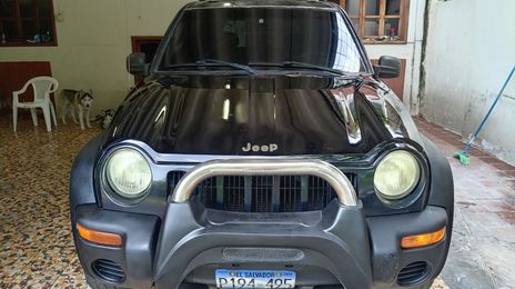 Jeep Liberty • 2004 • 176,000 km