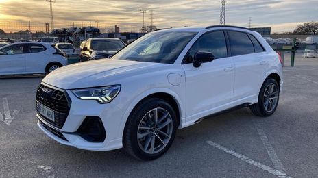 Audi Q3 • 2024 • 2,312 km
