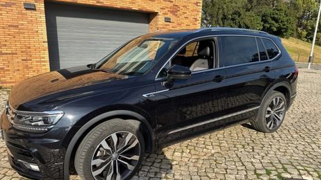 Volkswagen Tiguan • 2020 • 170,000 km