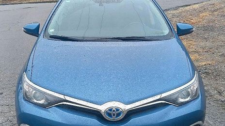 Toyota Auris • 2015 • 120,000 km