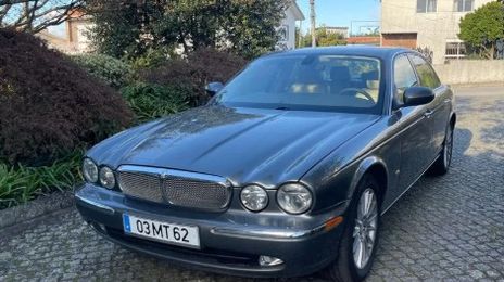 Jaguar XJ • 2005 • 230,000 km