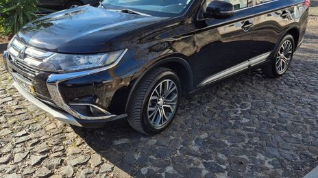 Mitsubishi Outlander • 2016 • 164,000 km