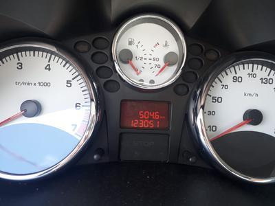 Peugeot 207 • 2012 • 120,000 km