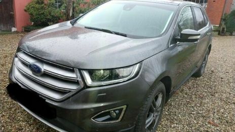 Ford Edge • 2016 • 80,000 km