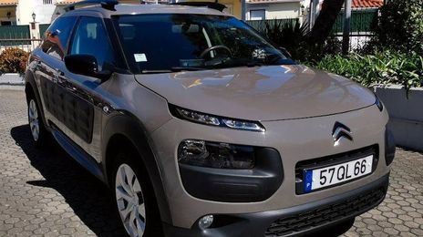 Citroën C4 • 2015 • 100,000 km