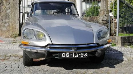 Citroën DS3 • 1973 • 50,000 km