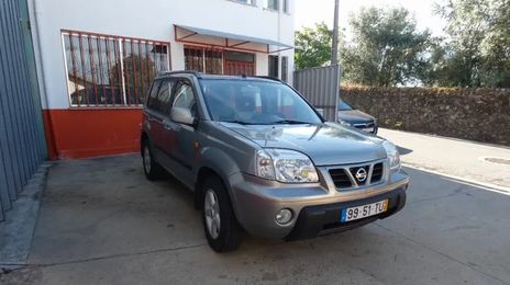 Nissan X-Trail • 2002 • 284,000 km