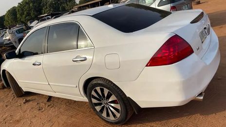 Honda Accord • 2007 • 144,132 km