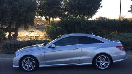 Mercedes-Benz E • 2012 • 172,000 km