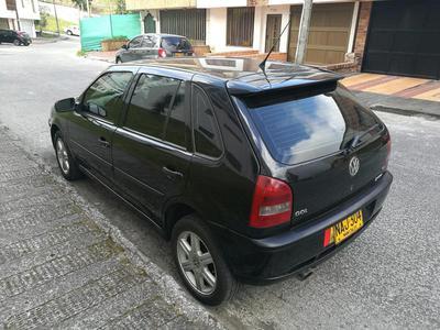 Volkswagen Golf • 2005 • 152,000 km
