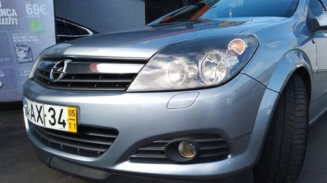 Opel Astra • 2005 • 150,000 km