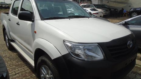 Toyota Hilux • 2017 • 50,000 km