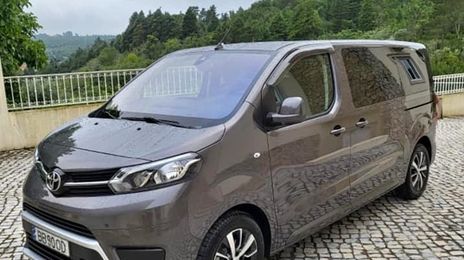 Toyota Hiace • 2023 • 15,000 km